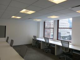 28 West 44th Street New York NY (1510) Team Room For 7
