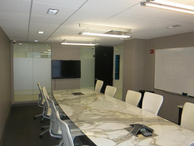 28 West 44th Street New York NY (2426) Conference Room