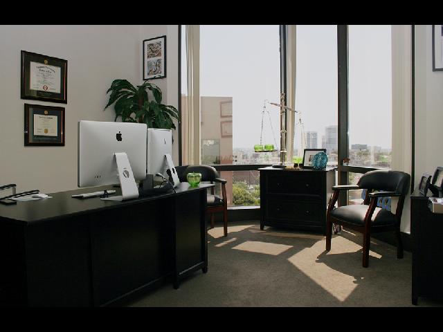 10866 Wilshire Blvd Los Angeles CA WES Private Office-10
