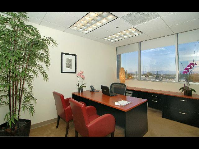 3780 Kilroy Airport Way Long Beach CA KIL Executive Office-10