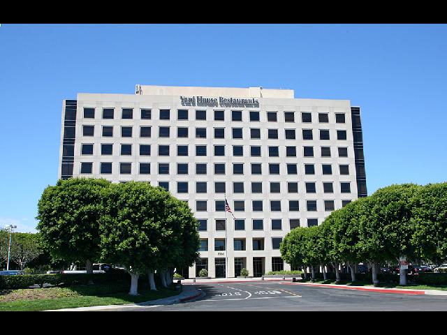 7700 Irvine Center Drive Irvine CA SPE Exterior-0 small