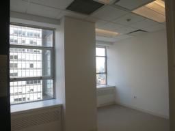 750 Third Avenue New York NY Partner office (irregular)