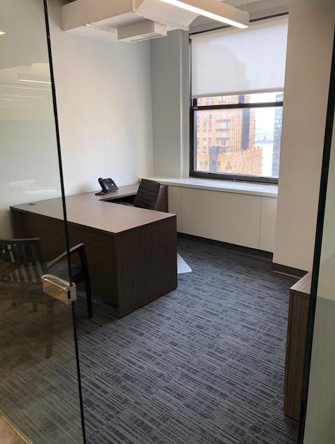 39 Broadway New York NY private office