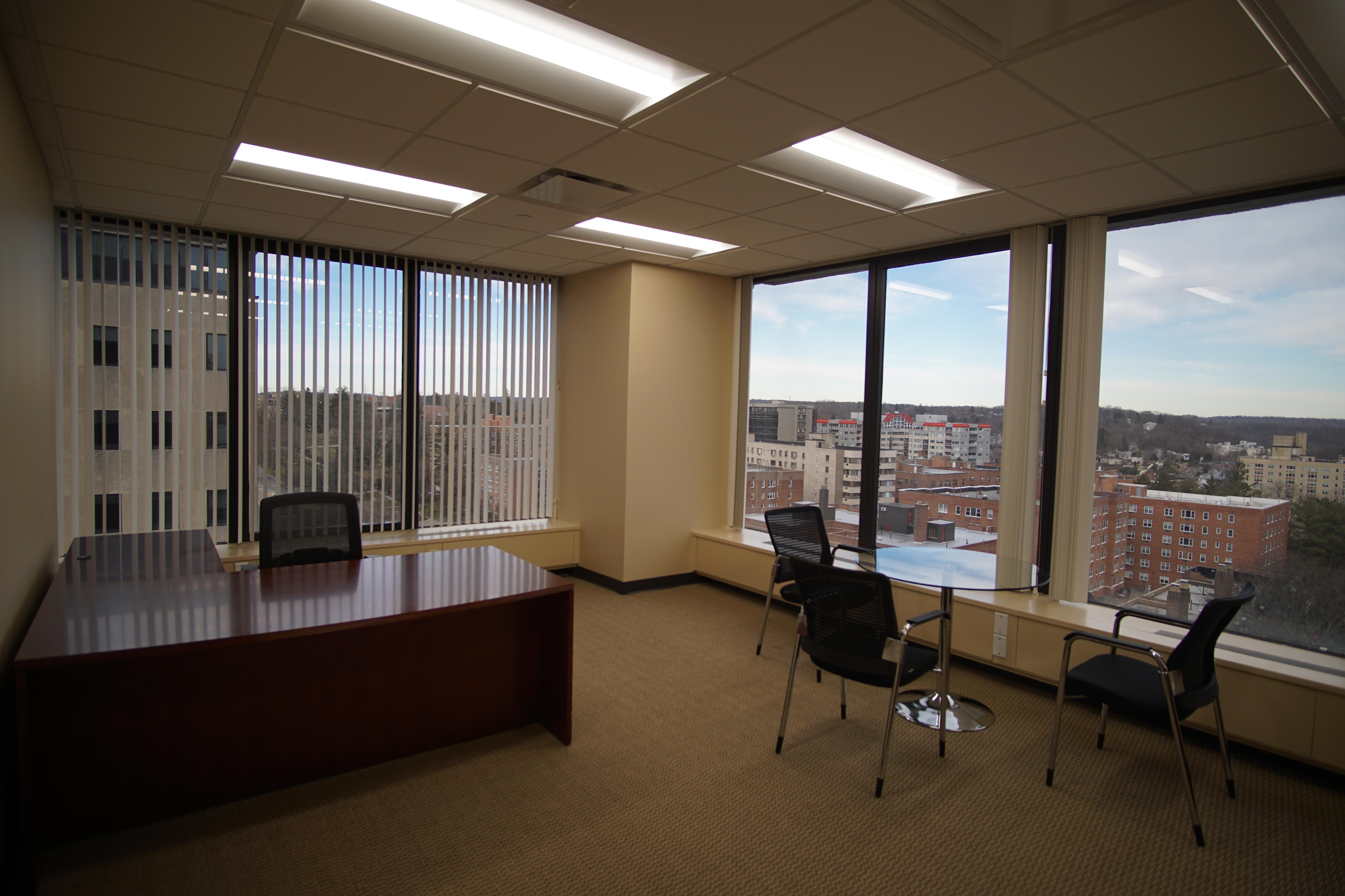 Hamilton Avenue - City Center White Plains NY Large corner office