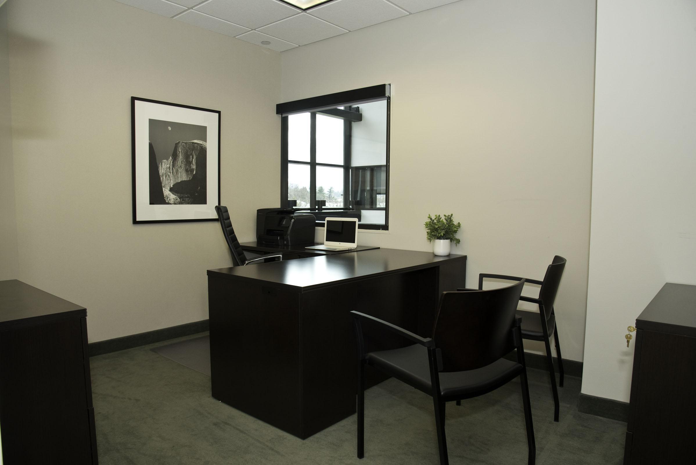 150 N. Radnor Chester Road Radnor PA Furnished Exterior Office