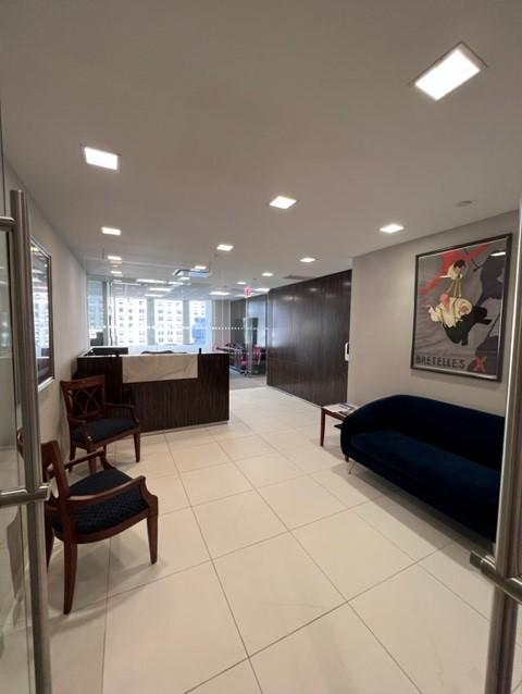 1700 Broadway New York NY Reception area adjacent to windowed conference room