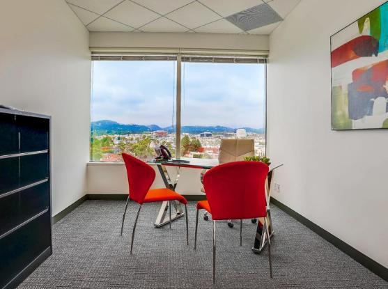 12121 Wilshire Boulevard Los Angeles CA Standard office