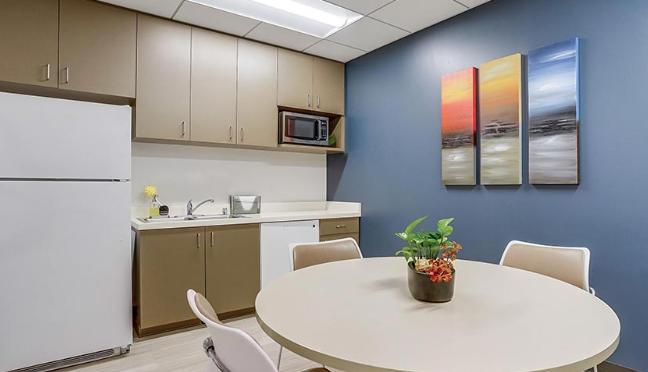 16133 Ventura Blvd Los Angeles CA Kitchen