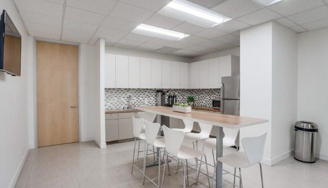 15303 Ventura Blvd. Los Angeles CA Kitchen