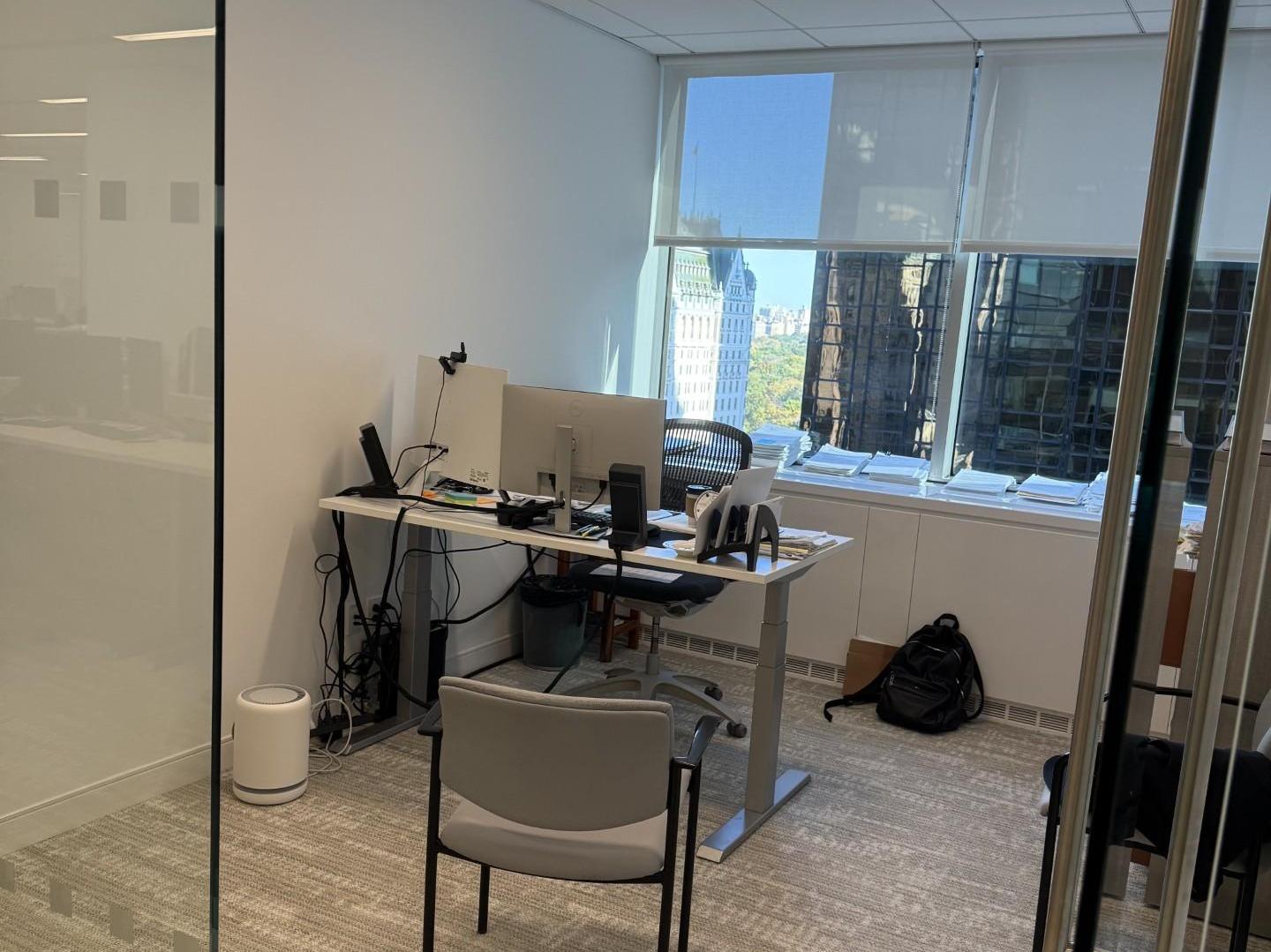 Prestigious Law Offices for Rent Floor-to-Ceiling Windows Near 5th Ave & Madison Ave (Opp. Trump Tower)