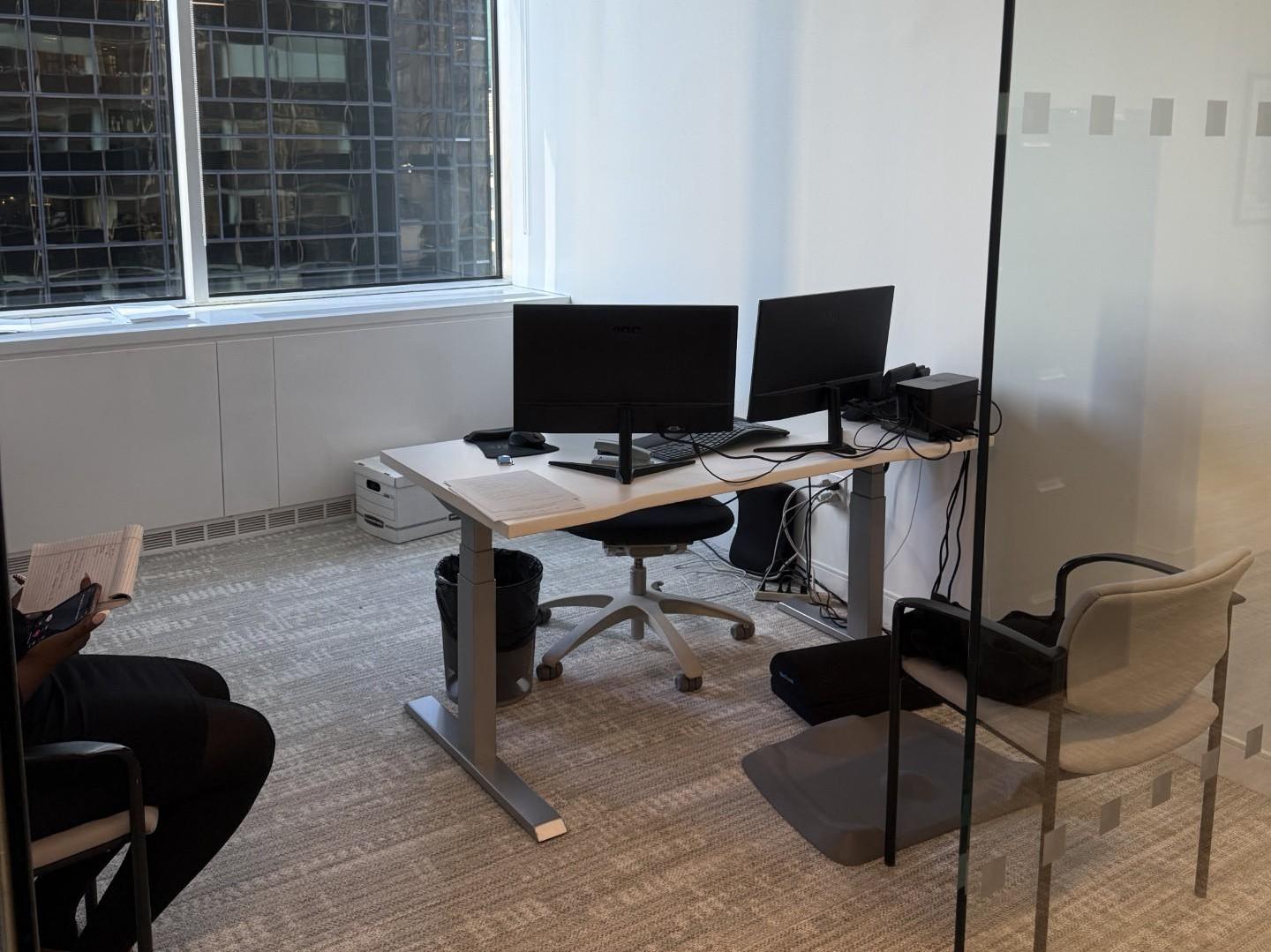 Prestigious Law Offices for Rent Floor-to-Ceiling Windows Near 5th Ave & Madison Ave (Opp. Trump Tower)