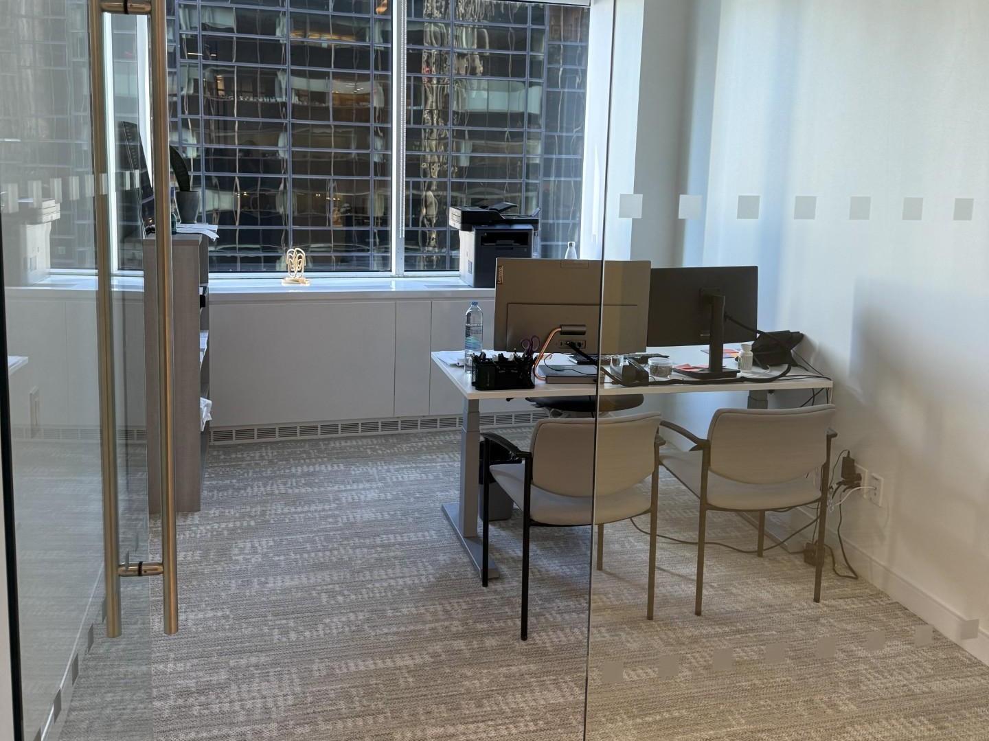 Prestigious Law Offices for Rent Floor-to-Ceiling Windows Near 5th Ave & Madison Ave (Opp. Trump Tower)