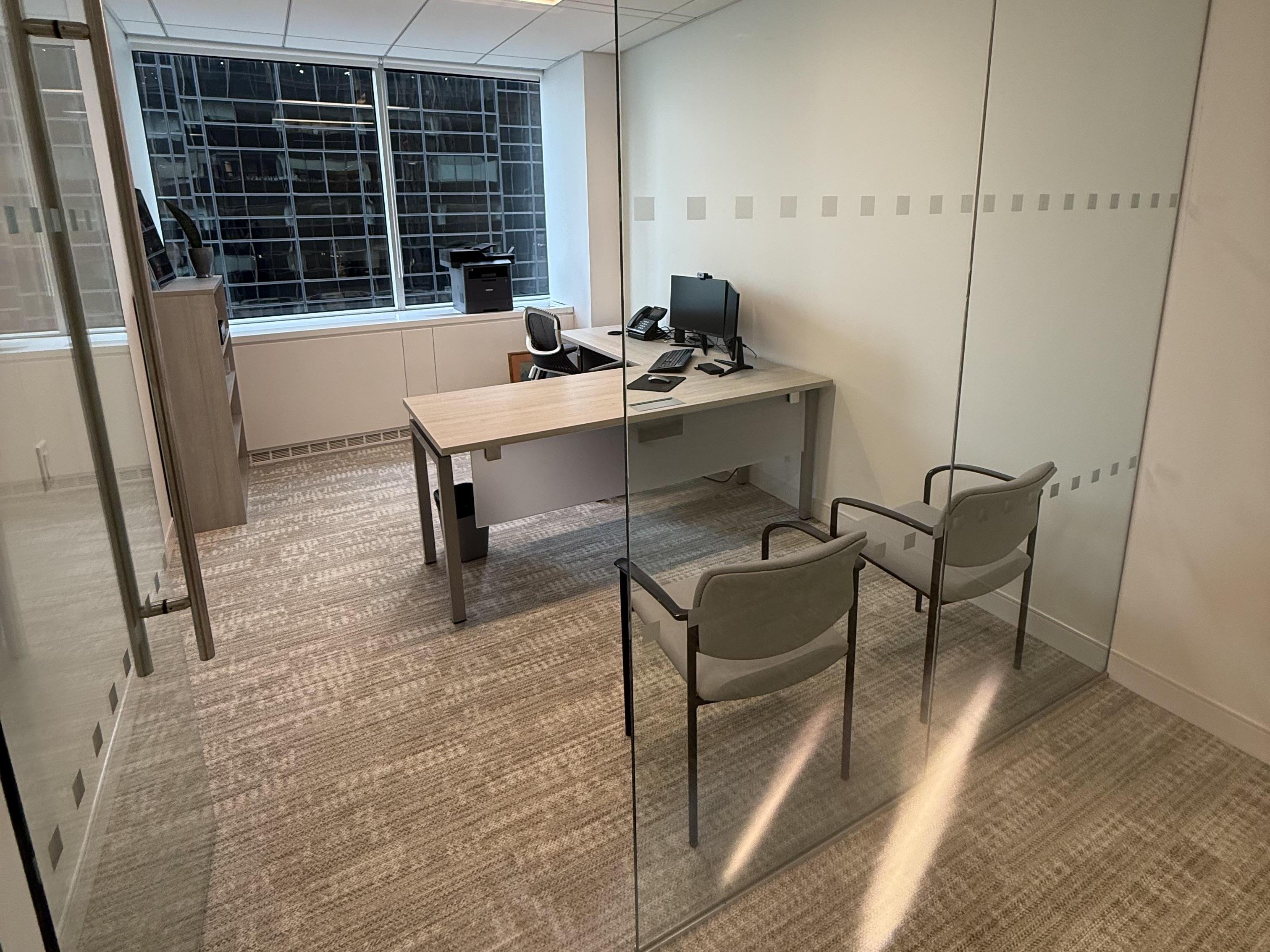 Prestigious Law Offices for Rent Floor-to-Ceiling Windows Near 5th Ave & Madison Ave (Opp. Trump Tower)