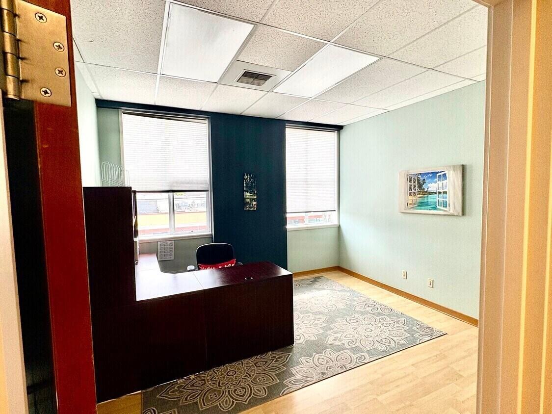 Private Office 1