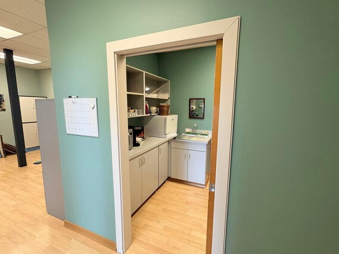Entrance to Kitchen